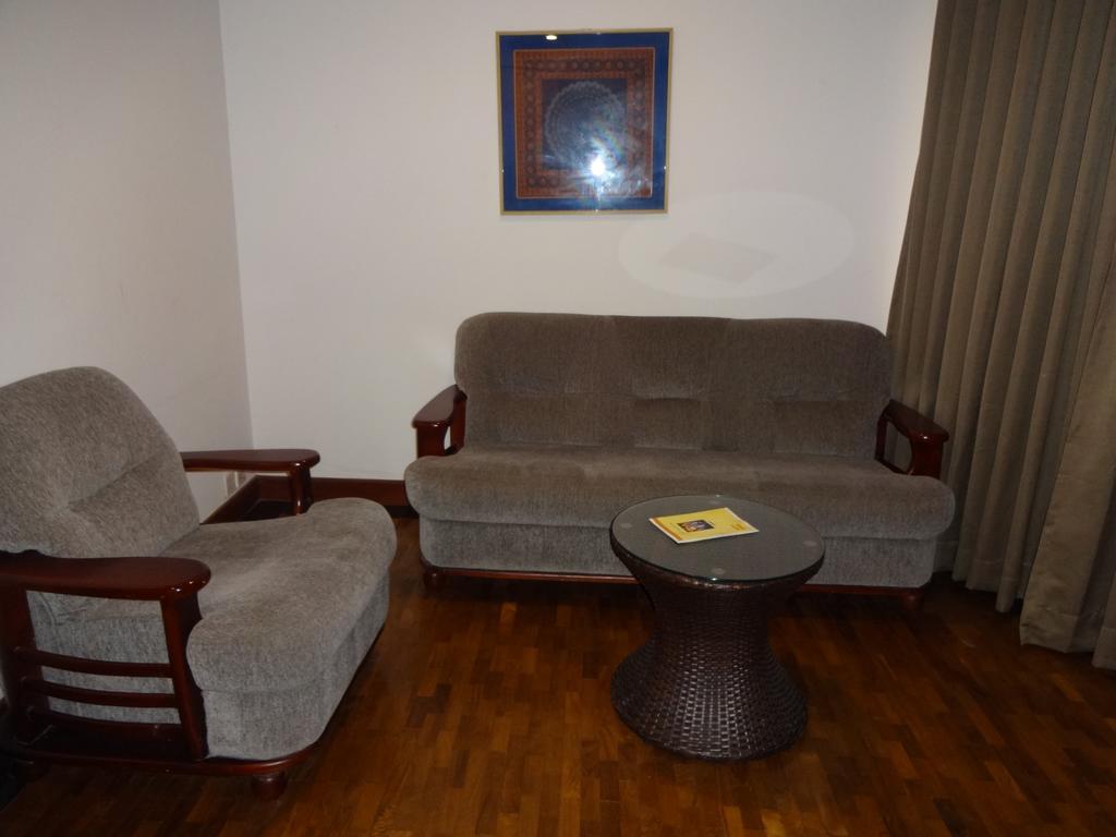 Keys Select By Lemon Tree Hotels, Malabar Gate, Kozhikode Exterior foto
